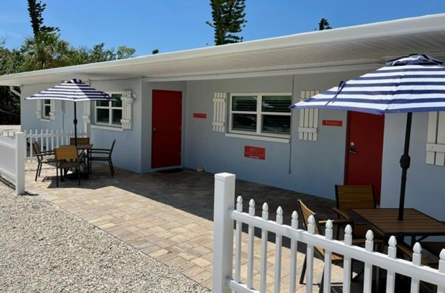 Sunshine Island Inn - Adults Only Sanibel Exterior photo