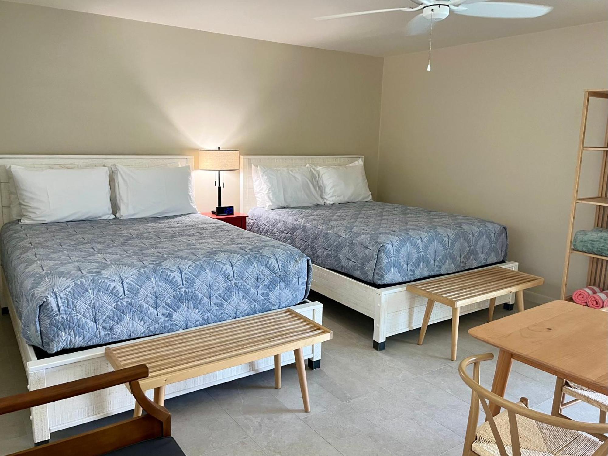 Sunshine Island Inn - Adults Only Sanibel Exterior photo