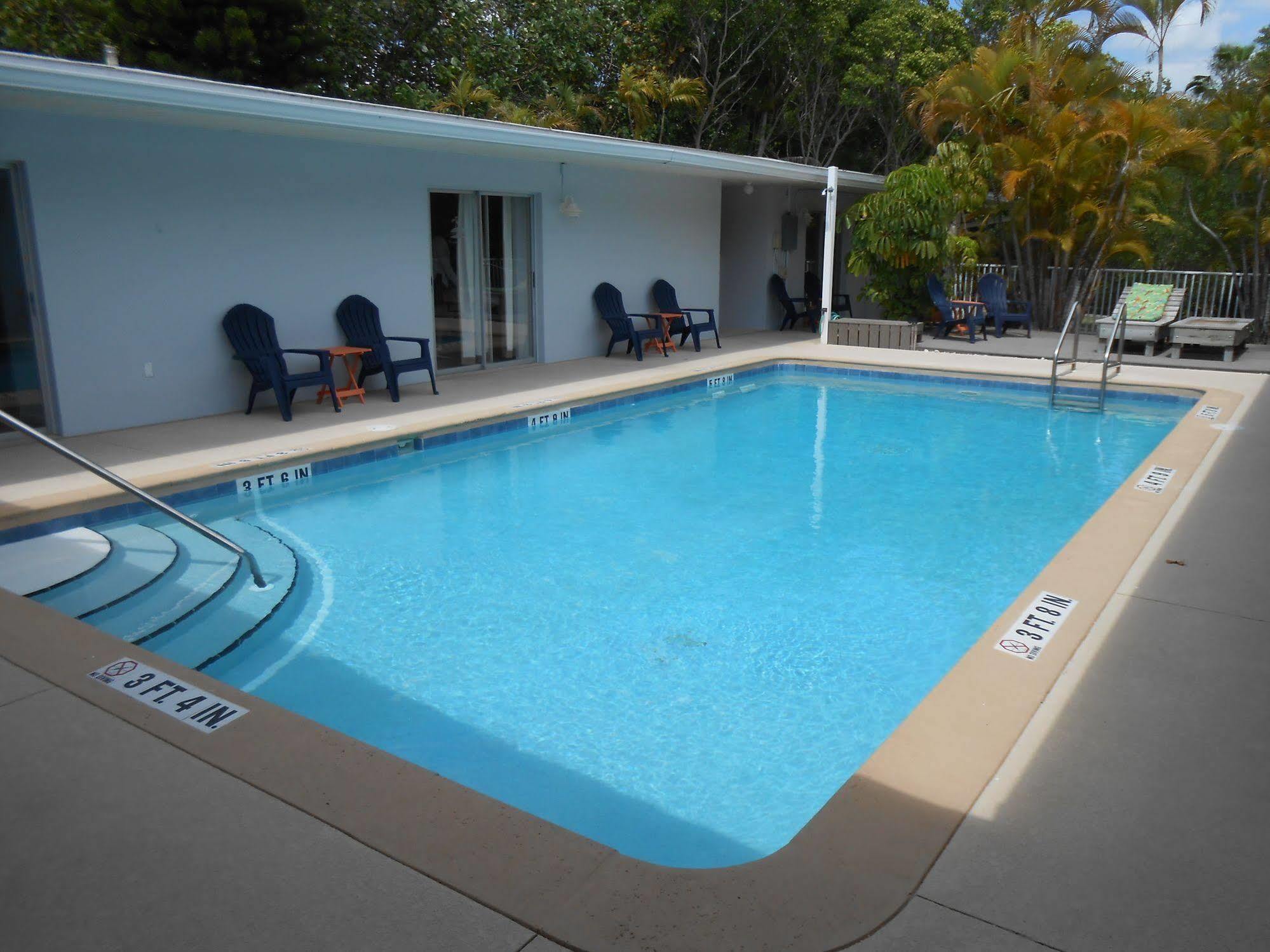 Sunshine Island Inn - Adults Only Sanibel Exterior photo